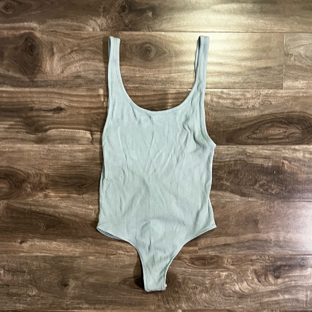 Urban Outfitters teal bodysuit size medium (tags missing)